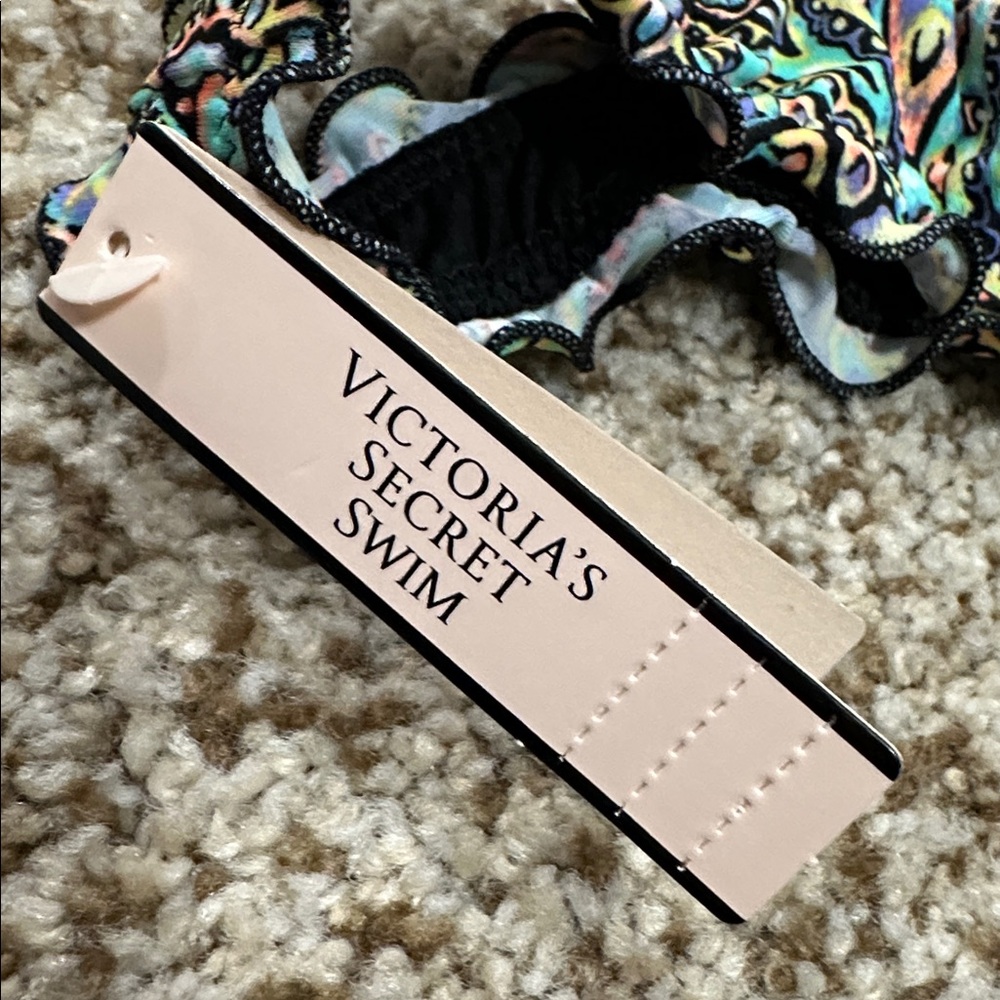 NWT VS Swim Bikini Bottoms - Size S - Picture 7 of 8